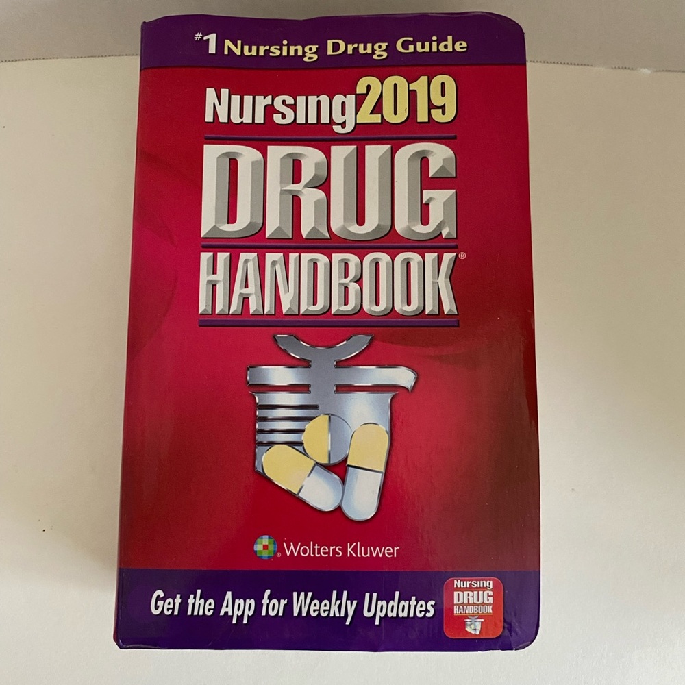 Nursing 2019 Drug Handbook by Wolters Kluwer - Red